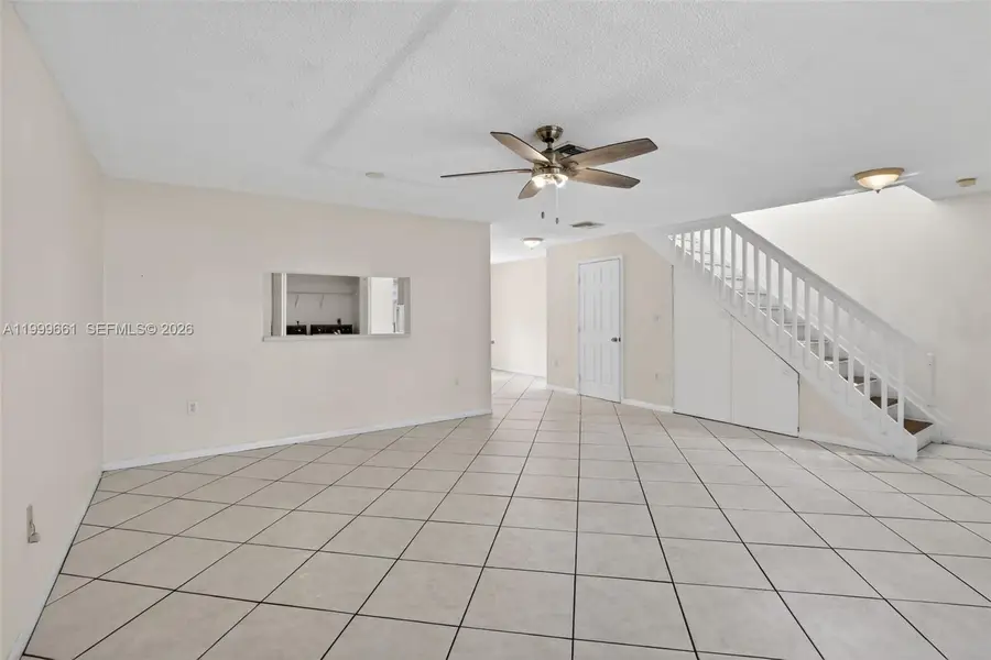 10845 NW 8th St, Pembroke Pines, FL 33026 - #3