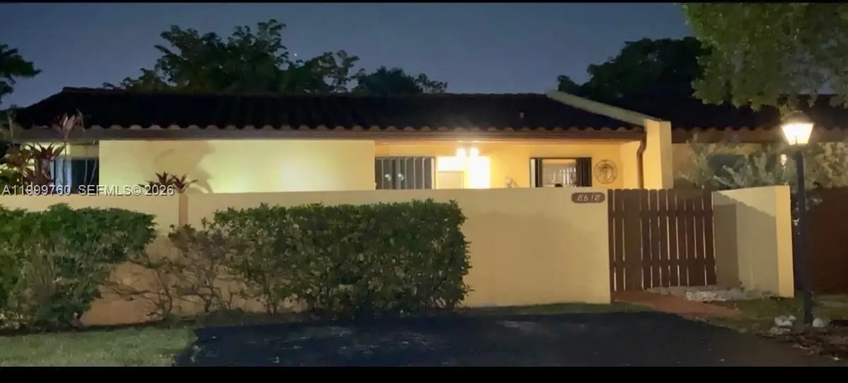 8618 SW 148th Pl, Miami, FL 33193 - #1