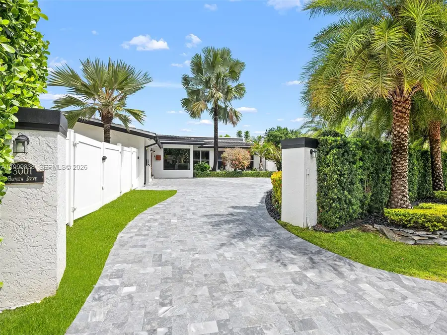 3001 Bayview Dr, Fort Lauderdale, FL 33306 - #2