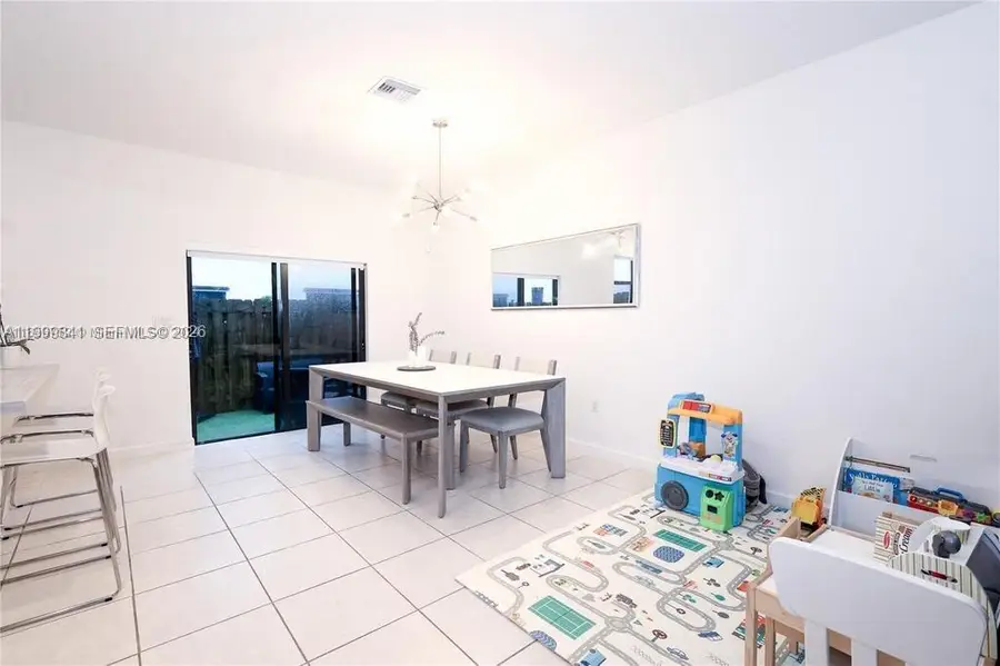 186 SW 185th Ter, Pembroke Pines, FL 33029 - #3