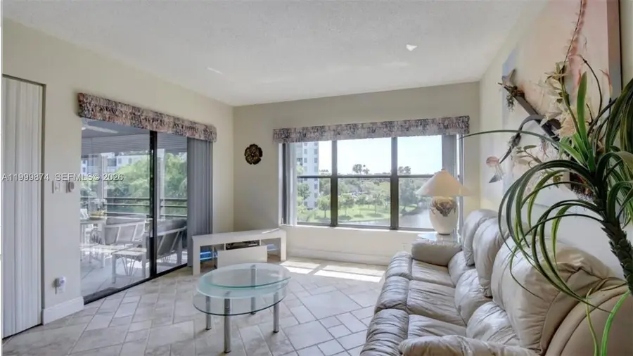 2311 S Cypress Bend Dr #419A, Pompano Beach, FL 33069 - #2