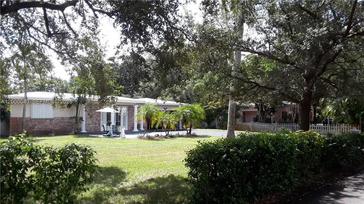 4020 SW 2nd St, Plantation, FL 33317 - #1