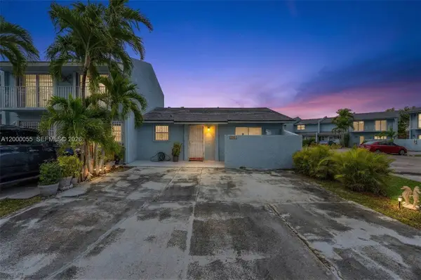 3868 SW 107th Ave #5-11, Miami, FL 33165