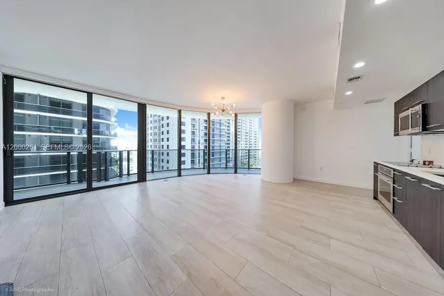 45 SW 9th St #1808, Miami, FL 33130 - #2