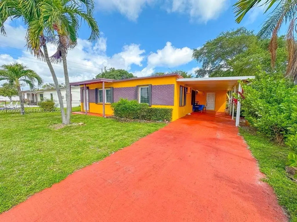 3913 SW 28th St, West Park, FL 33023 - #1