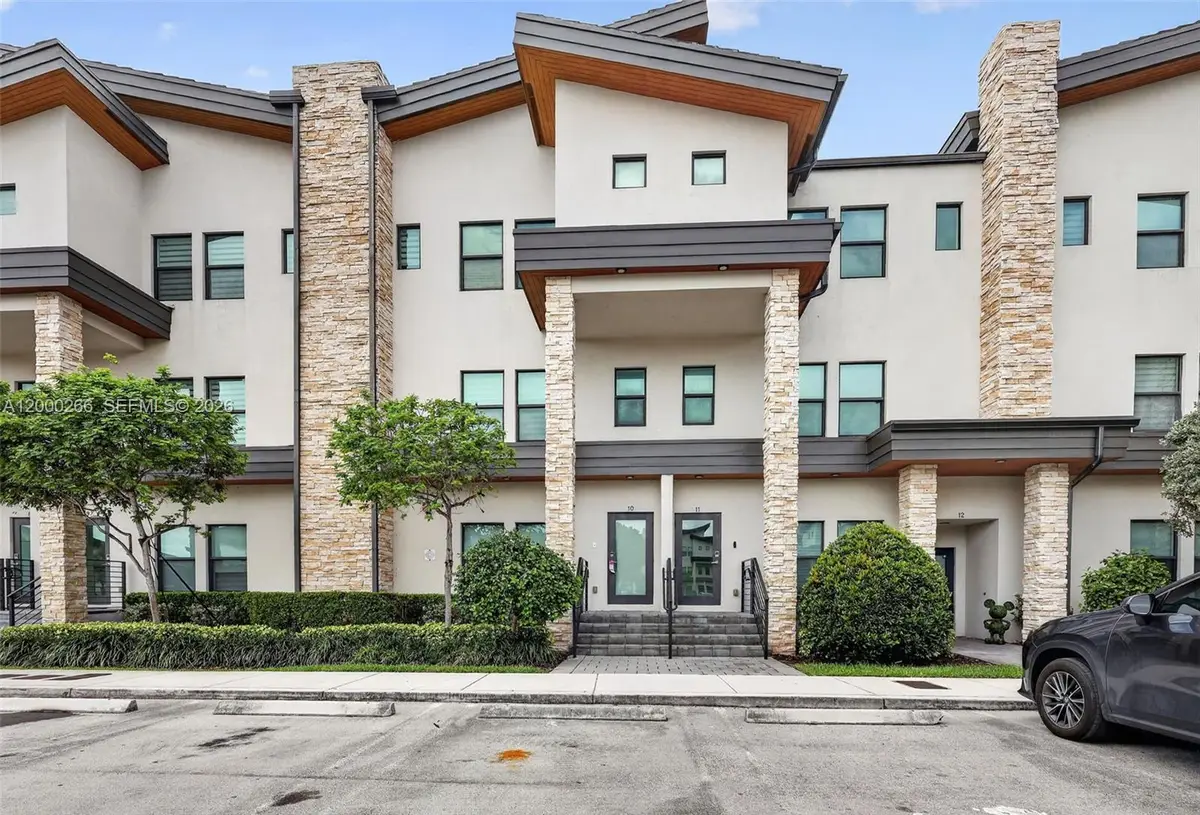 10467 NW 82nd St #11, Doral, FL 33178 - #1