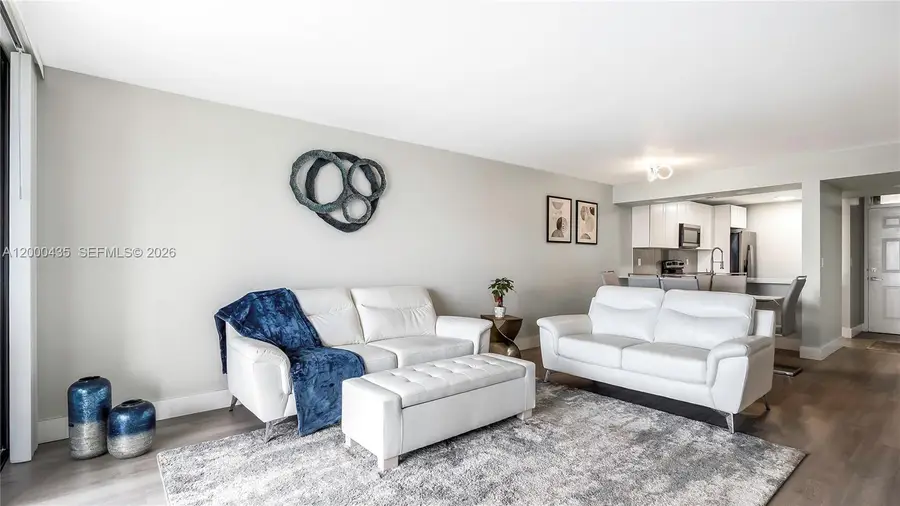 6231 Coral Lake Dr #307, Margate, FL 33063 - #2