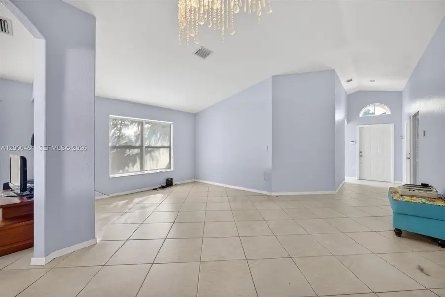 2073 SE 13th St, Homestead, FL 33035 - #3