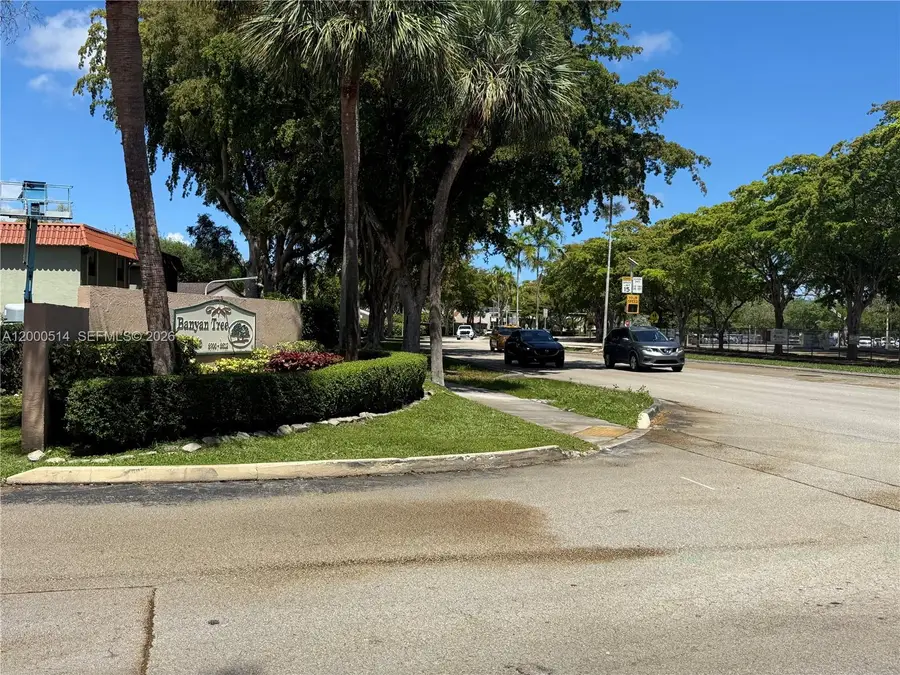 9716 Hammocks Blvd #101, Miami, FL 33196 - #3