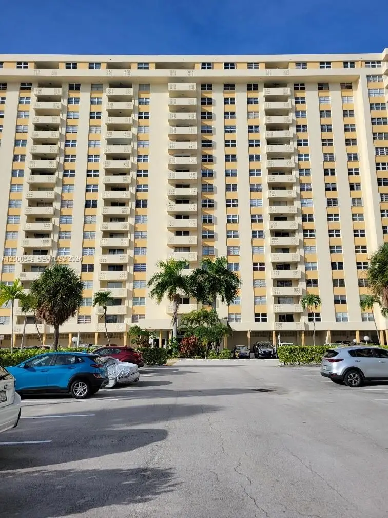1833 S Ocean Dr #307, Hallandale Beach, FL 33009 - #1