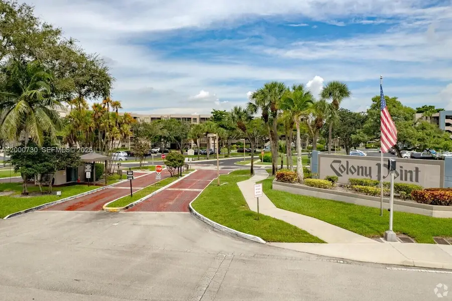 900 Colony Point Cir #317, Pembroke Pines, FL 33026 - #2
