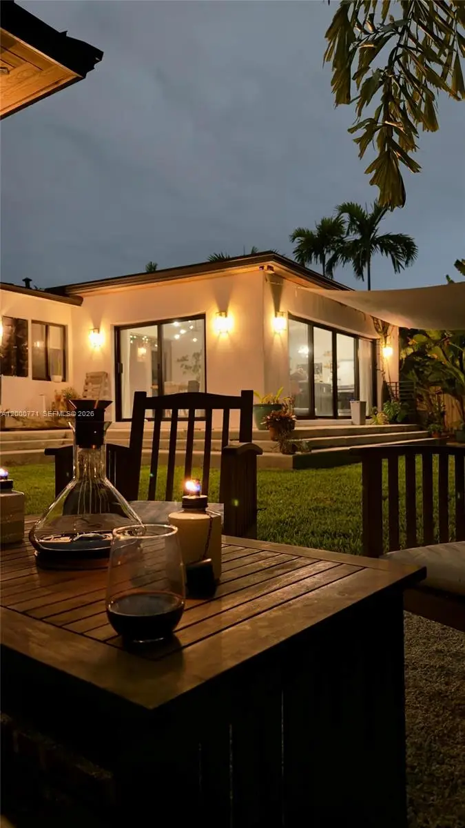 3261 SW 16th Ln, Miami, FL 33145 - #3