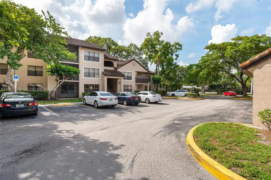 4581 W Mcnab Rd #28, Pompano Beach, FL 33069 - #2