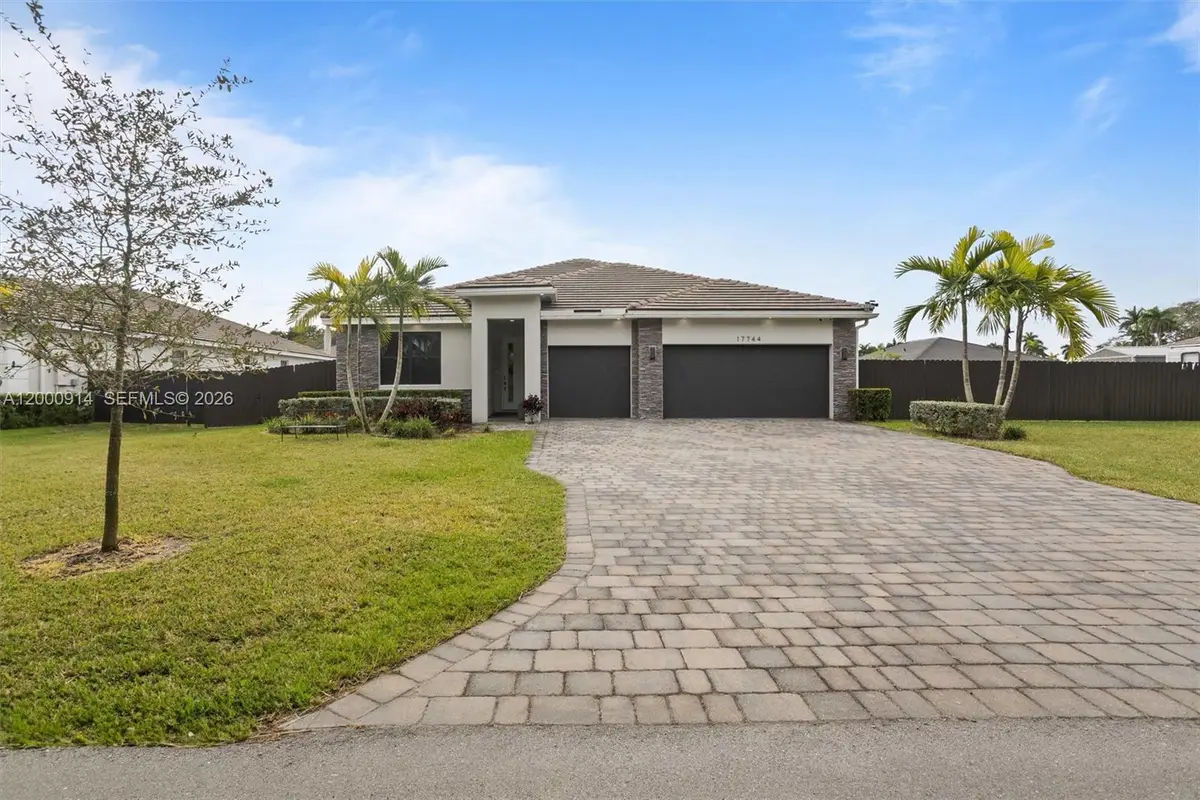 17744 SW 294th St, Homestead, FL 33030 - #1