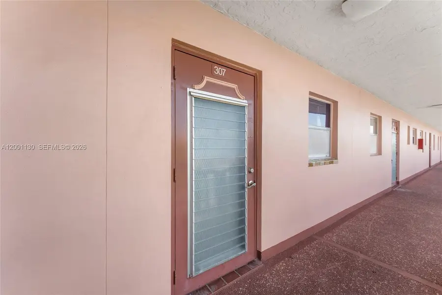 9401 Sunrise Lakes Blvd #307, Sunrise, FL 33322 - #3