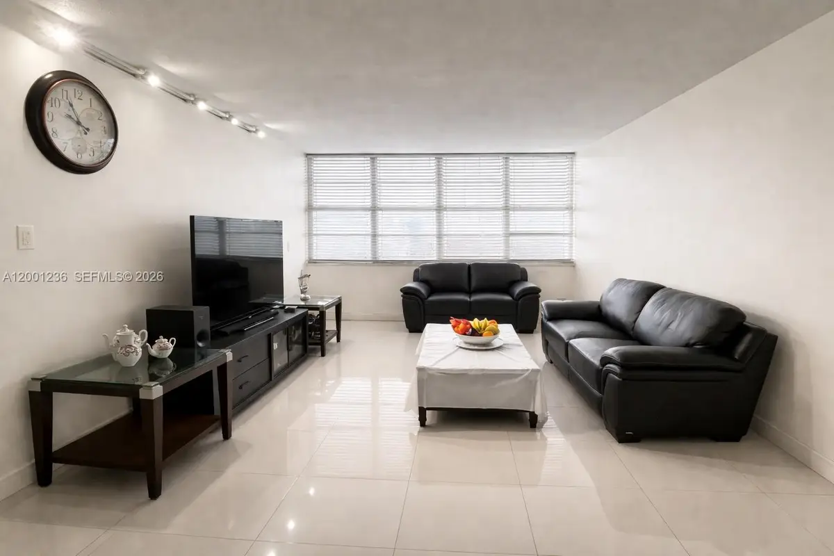 1351 NE Miami Gardens Dr #511E, Miami, FL 33179 - #1