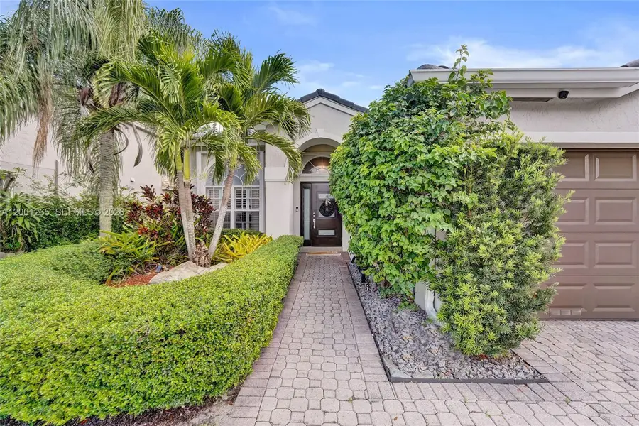 1445 NW 143rd Ave, Pembroke Pines, FL 33028 - #2