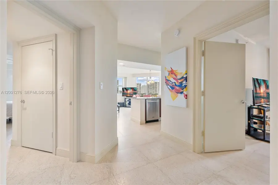 20000 E Country Club Dr #610, Aventura, FL 33180 - #3