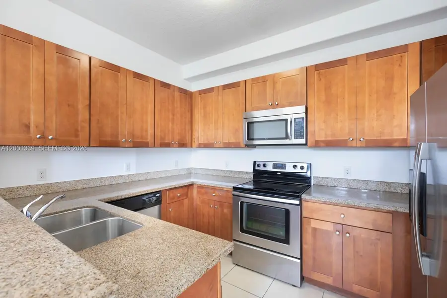 10012 NW 7th St #216, Miami, FL 33172 - #2