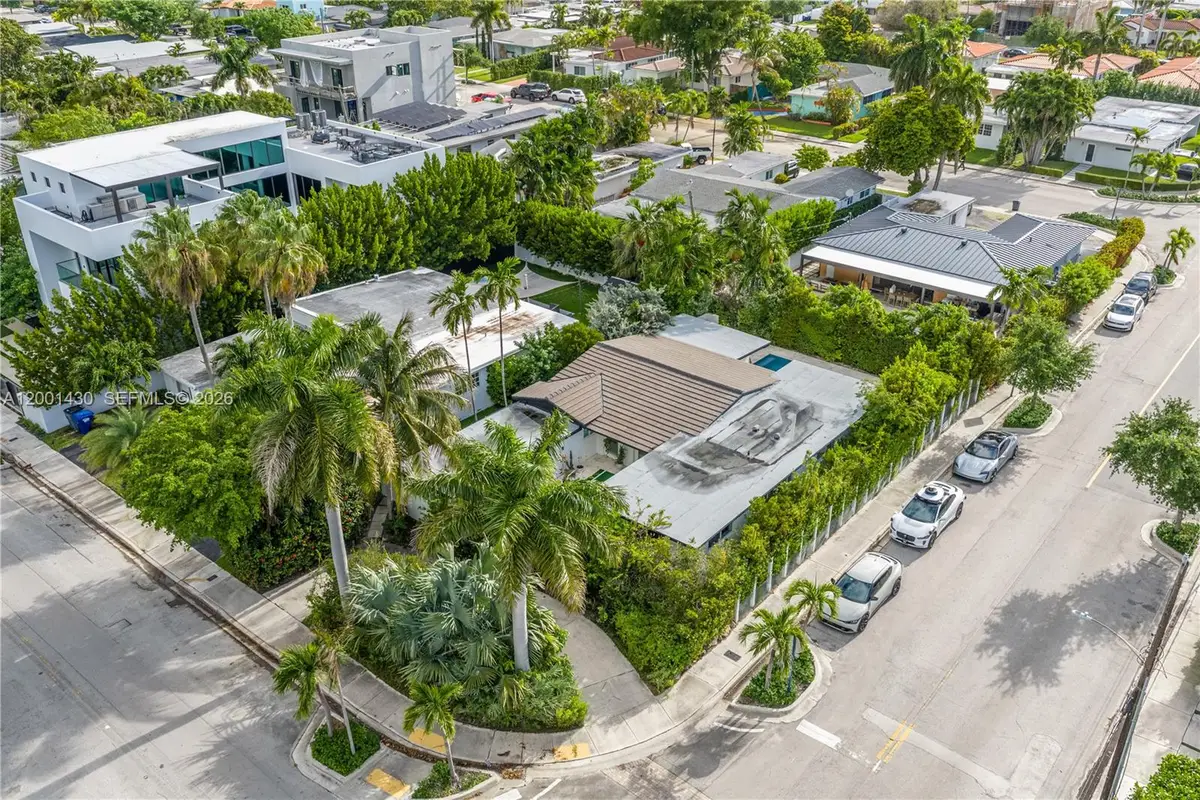 7501 W Adventure Ave, North Bay Village, FL 33141 - #1