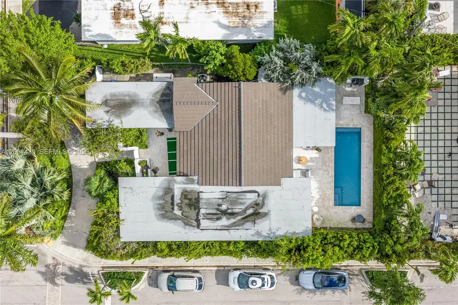 7501 W Adventure Ave, North Bay Village, FL 33141 - #2