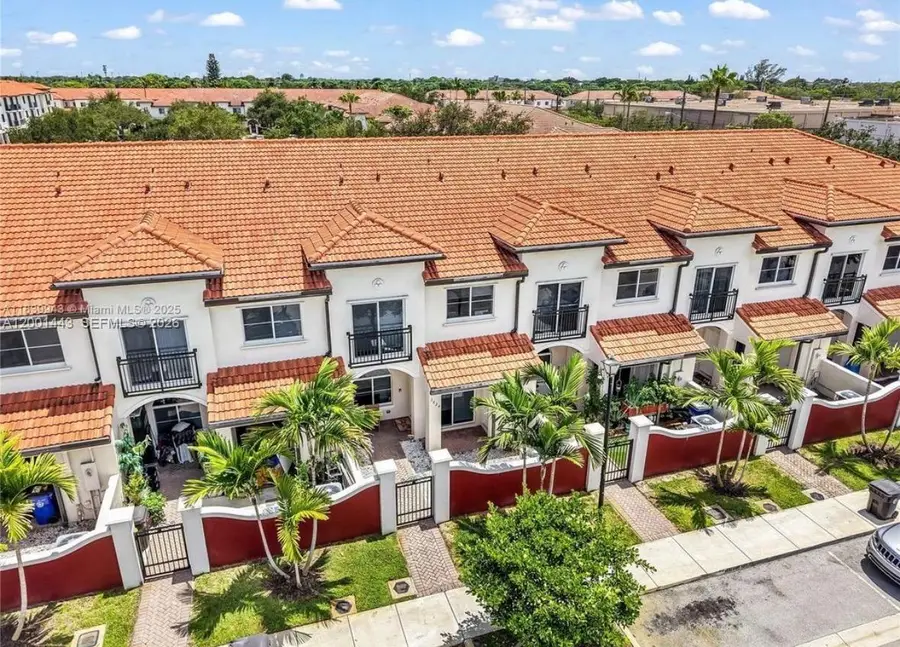 3533 NW 30th Ct, Lauderdale Lakes, FL 33311 - #2