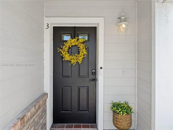 13784 SW 149th Cir Ln #3-73, Miami, FL 33186