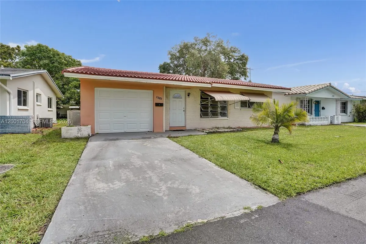 5712 NW 66th Ave, Tamarac, FL 33321 - #1