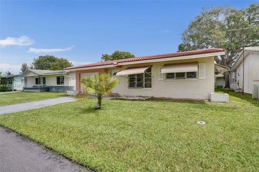 5712 NW 66th Ave, Tamarac, FL 33321 - #3
