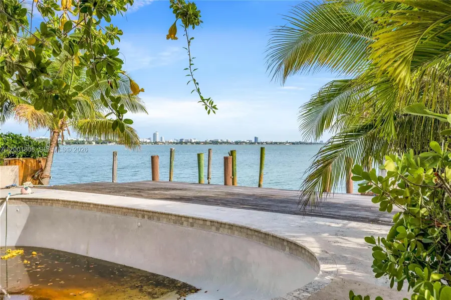 Address Withheld By Seller, Miami Beach, FL 33141 - #2