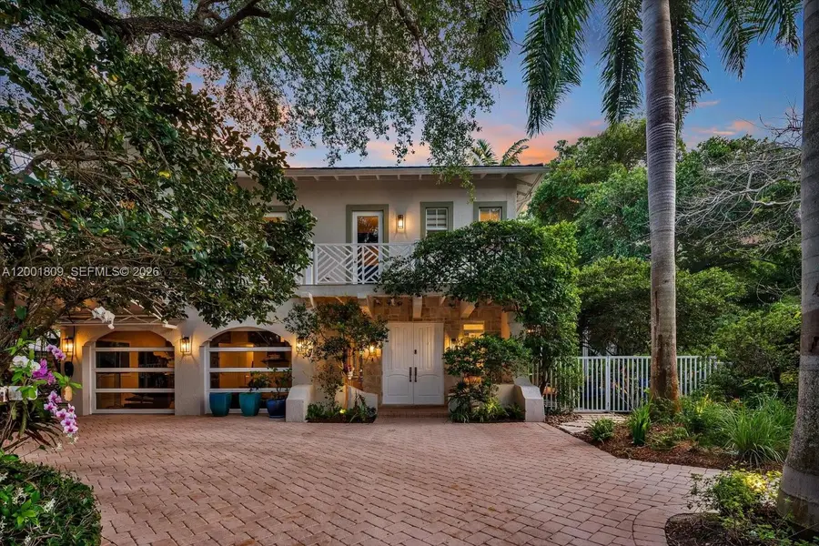 4090 Barbarossa Ave, Miami, FL 33133 - #2