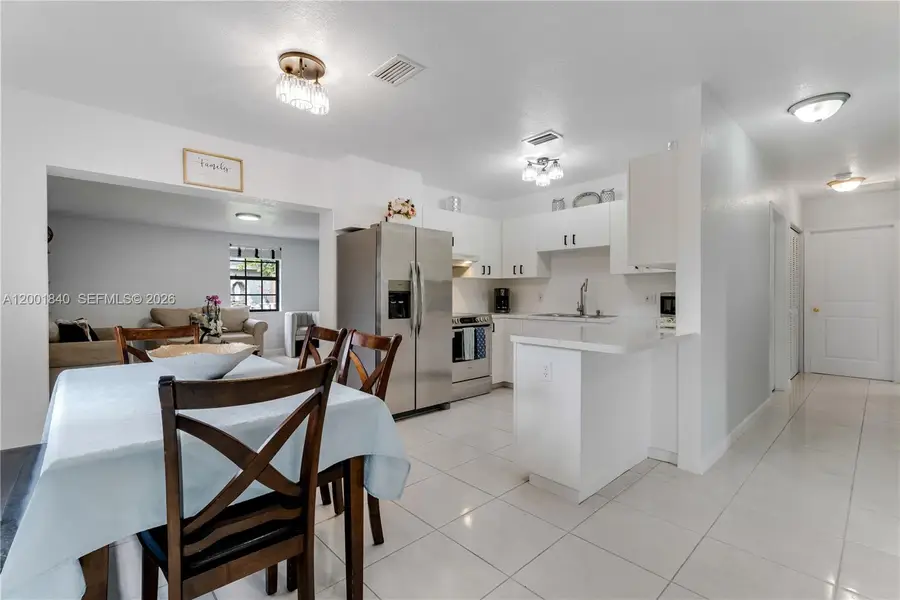 9771 Martinique Dr, Cutler Bay, FL 33189 - #3