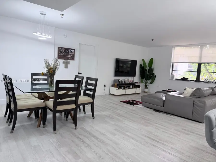 671 NE 195th St #208E, Miami, FL 33179 - #3