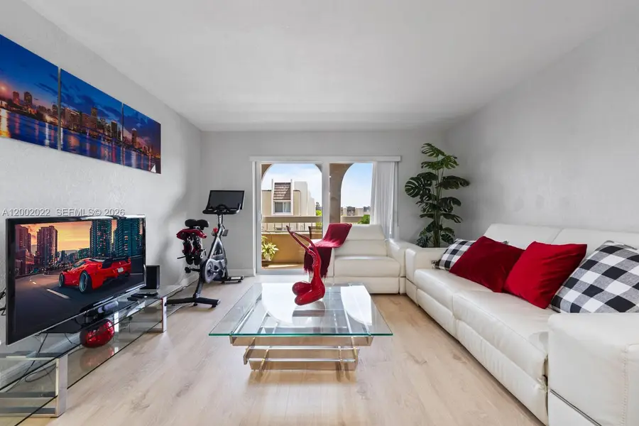 7845 Camino Real #O-413, Miami, FL 33143 - #3