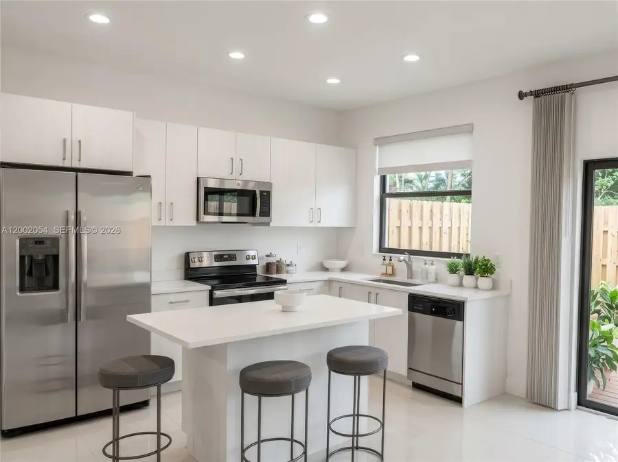 12525 NW 23rd Pl, Miami, FL 33167 - #2