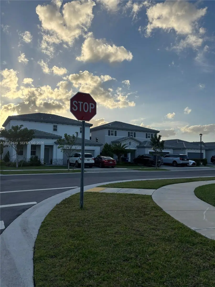 16144 SW 148th Pl, Miami, FL 33187 - #2
