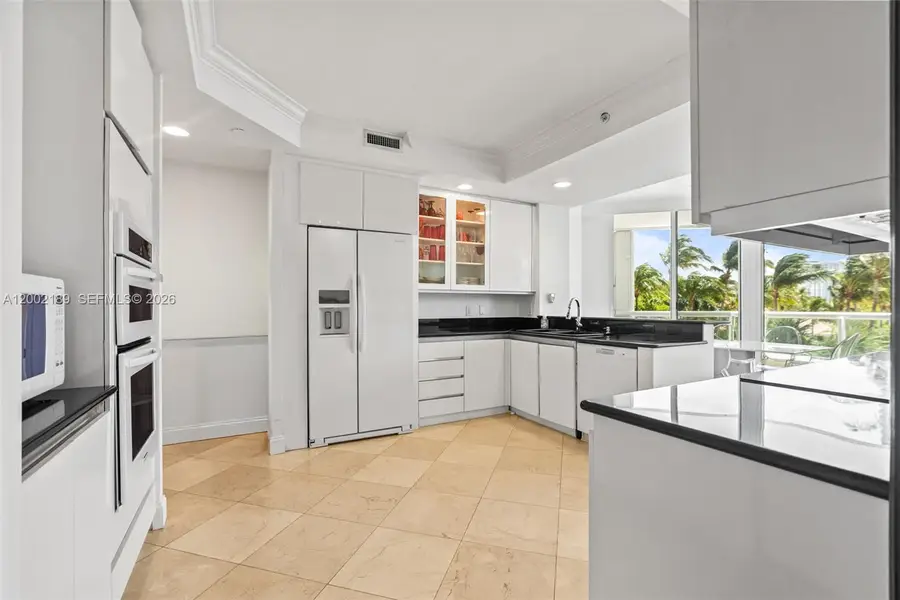 21050 Point Pl #403, Aventura, FL 33180 - #3