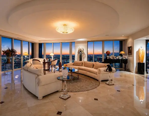 7000 Island Blvd #PH-02, Aventura, FL 33160