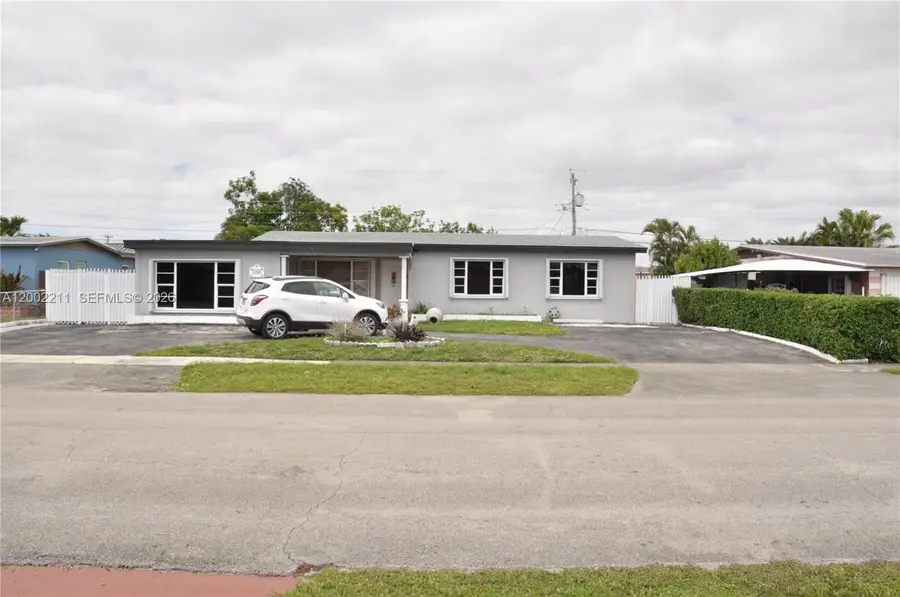 1301 W 61st Pl, Hialeah, FL 33012 - #3