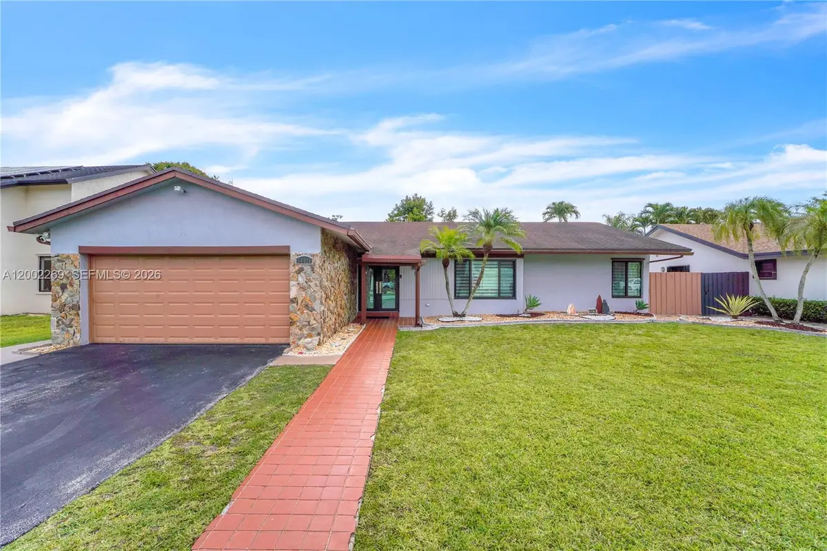 10615 SW 129th Ct, Miami, FL 33186 - #1