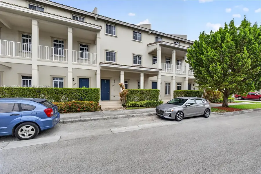 14213 SW 274th St, Homestead, FL 33032 - #3