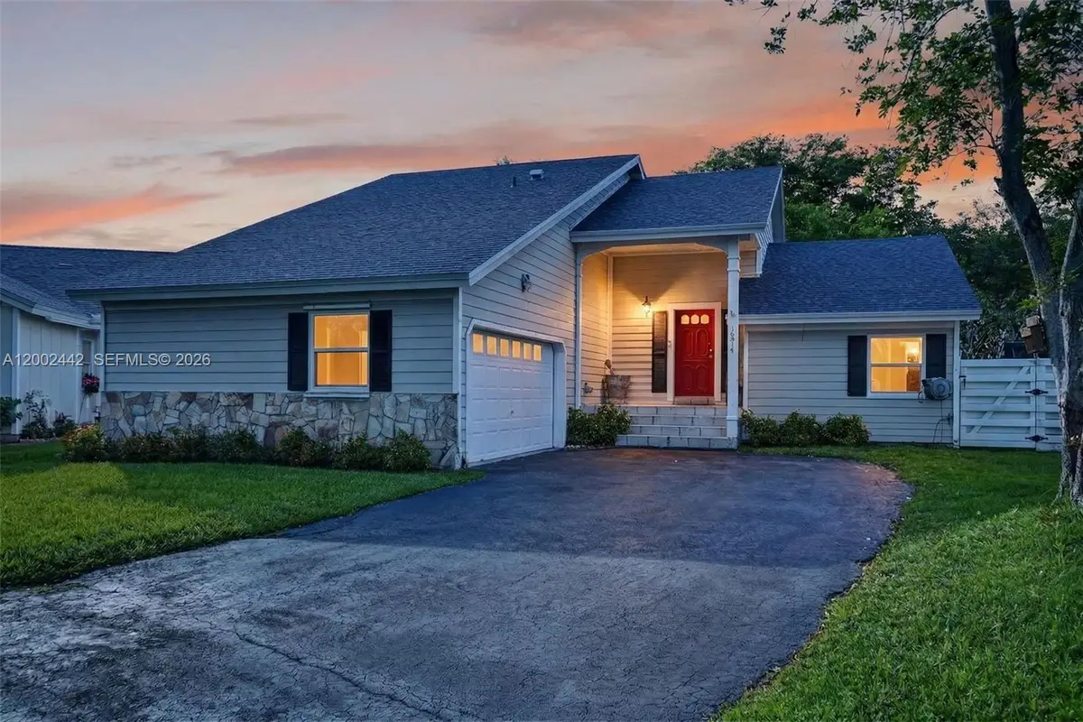 14914 SW 142nd Pl, Miami, FL 33186 - #1