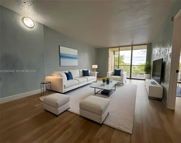 3121 NW 47th Ter #416, Lauderdale Lakes, FL 33319