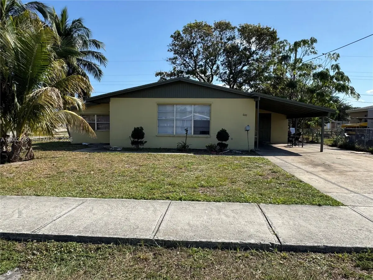 600 NW 19th St, Pompano Beach, FL 33060 - #1