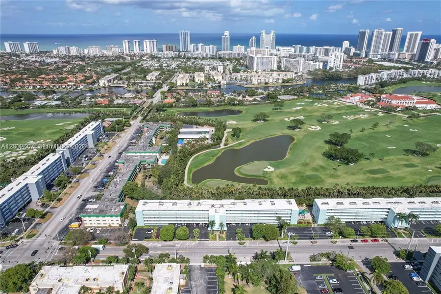 700 NE 14th Ave #407, Hallandale Beach, FL 33009 - #3