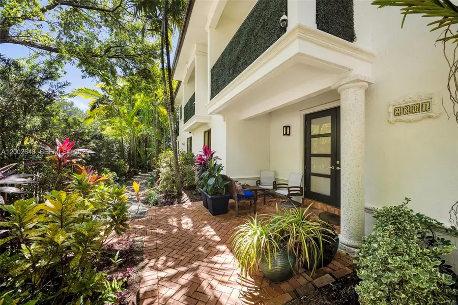 2301 Tigertail Ave, Coconut Grove, FL 33133 - #3