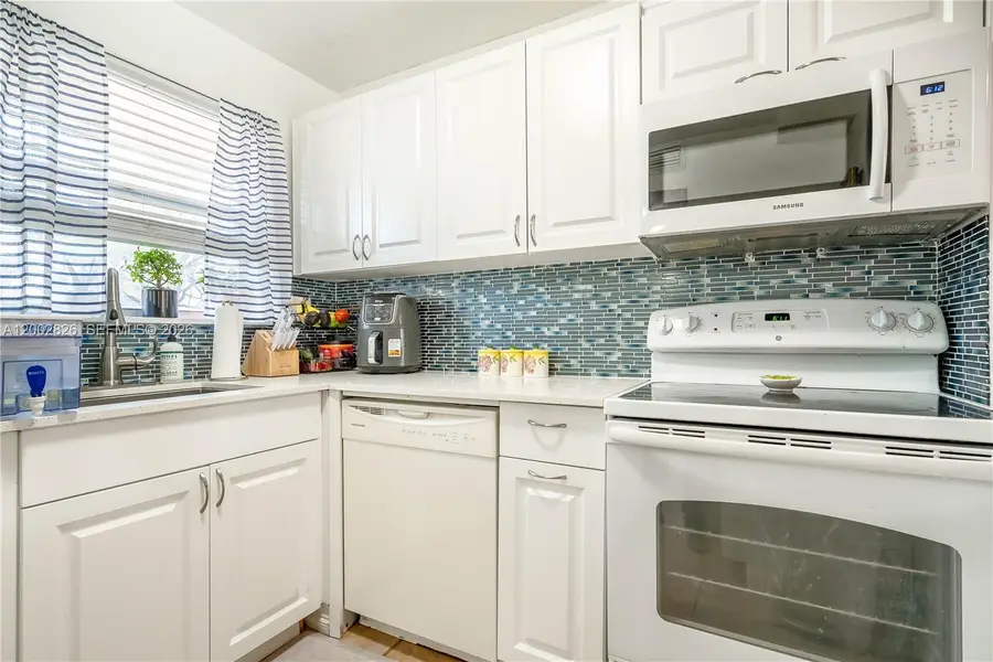 2811 N Pine Island Rd #108, Sunrise, FL 33322 - #3