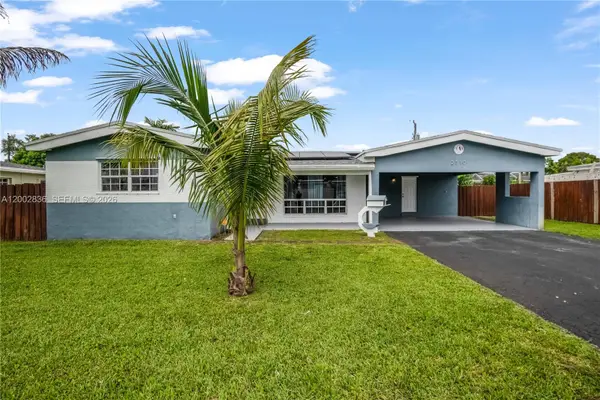 2310 De Soto Dr, Miramar, FL 33023