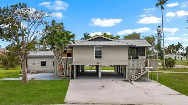 301 Allen Ave, Everglades City, FL 34139