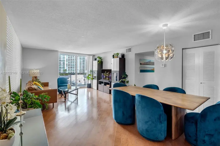 1200 Brickell Bay Dr #1924, Miami, FL 33131 - #2